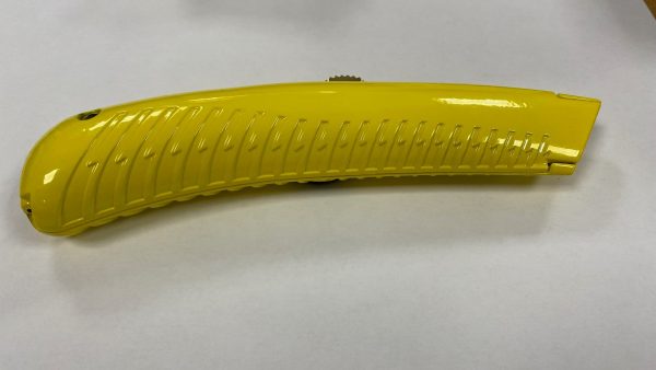 RETRACTABLE KNIFE WITH COMFORT GRIP - Image 3