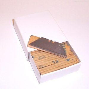 100 HEAVY DUTY BLADES IN VPI WRAP